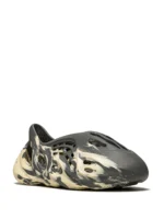 Adidas Yeezy Foam RNNR MXT Moon Gray - Image 2