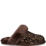 UGG Scuffette Caspian Slipper Burnt Cedar