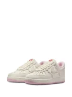 Nike Air Force 1 Low Valentine's Day (2025) - Image 3