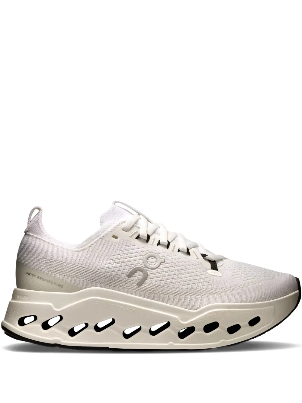 31284049_60772135_1000.jpg.webp On Running Cloudsurfer Max White - Image 1