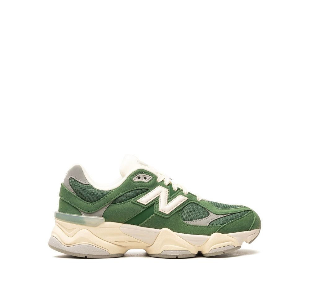 IMG_1183.jpg New Balance 9060 Nori - Image 1