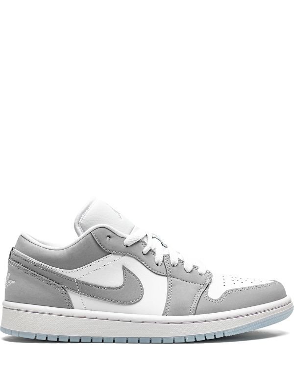 IMG_1709.jpeg Jordan 1 Low White Wolf Grey - Image 1
