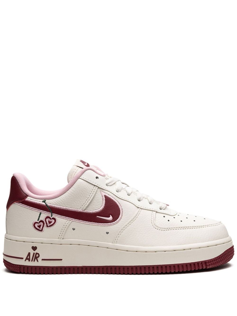 IMG_2294.jpeg Nike Air Force 1 Low Valentine's Day (2023) - Image 1