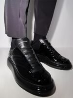 Alexander McQueen Oversized Black Lux Gloss - Image 5