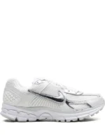 Nike Zoom Vomero 5 Chrome Toe