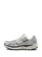 Nike Zoom Vomero 5 Photon Dust Metallic Silver - Image 3