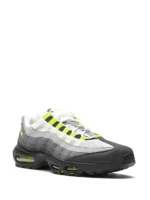 Nike Air Max 95 OG Big Bubble Neon - Image 2