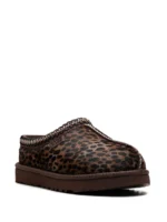 UGG Tasman Slipper Caspian Burnt Cedar - Image 2