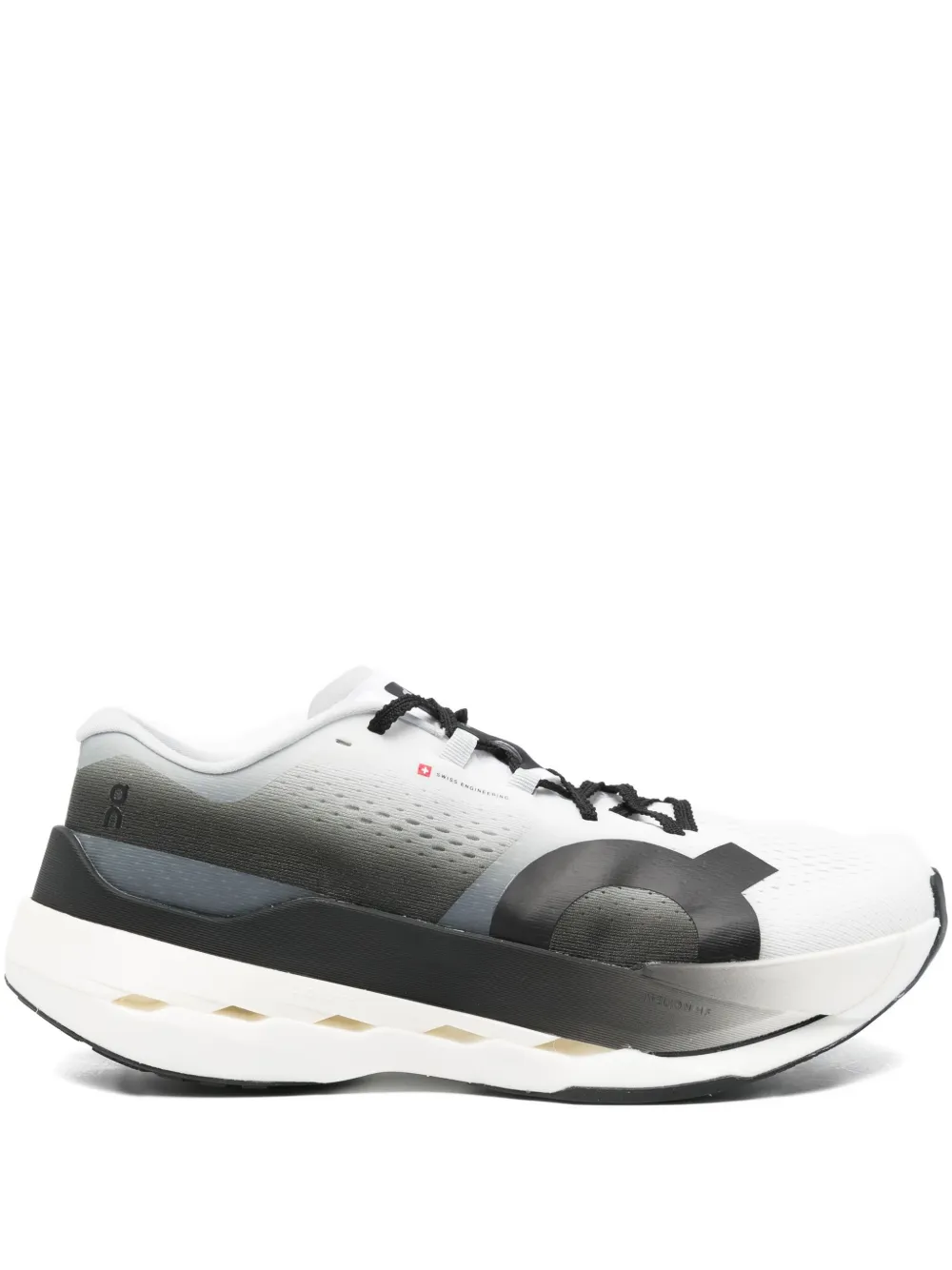 31718697_61479798_1000.jpg.webp On Running Cloudboom Max White Black - Image 1