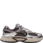 Nike V5 RNR Burgundy Crush College Grey