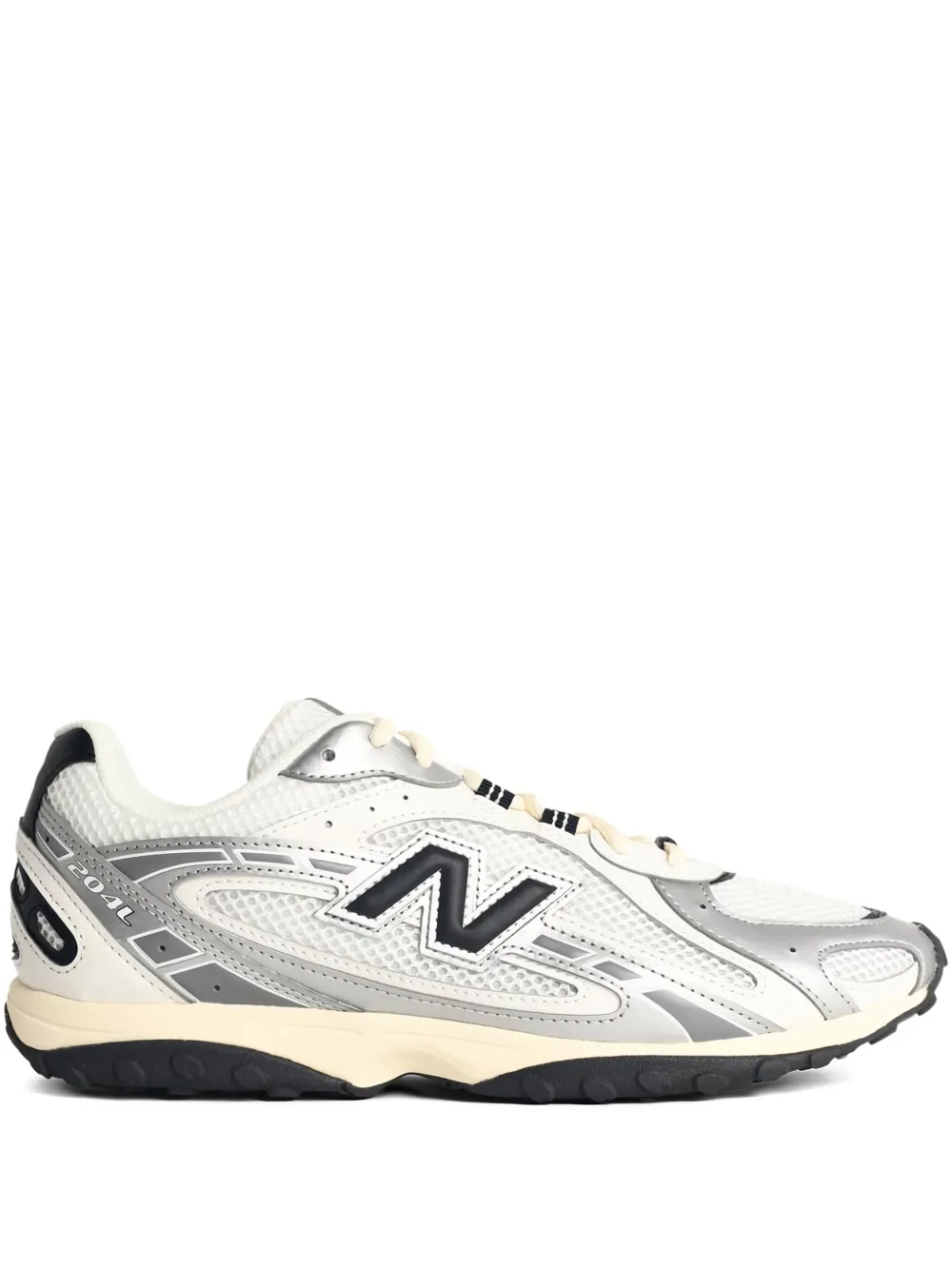 31934763_61548793_1000.jpg.webp New Balance 204L Silver Metallic Black - Image 1