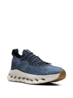 On Running Cloudtilt LOEWE Denim Blue - Image 2