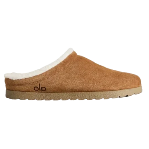 8a692869-6ced-45f6-8eac-70ee324f2fde-500x500-bR7rI30FWzBTcVJHnOp1qWUEydUnsU4VsNmrdsmM.webp Alo Sherpa Recovery Slipper Saddle -Preorder - Image 1