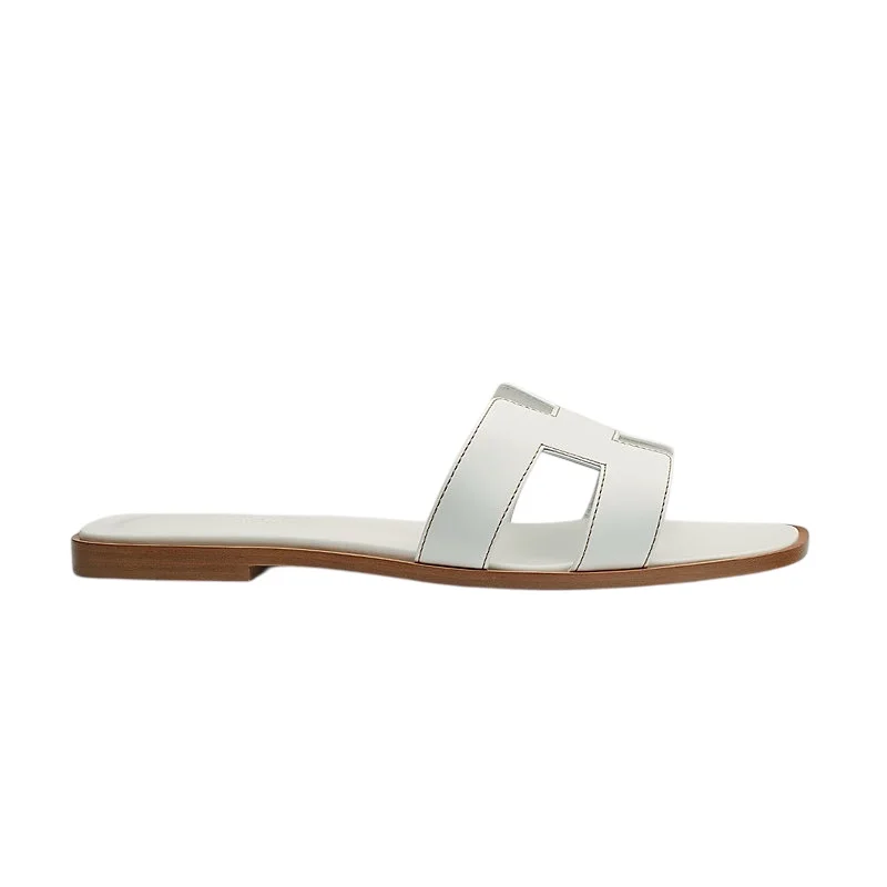 Photoroom_20250906_170306.jpg.webp Hermes Oran sandal Blanc - Image 1