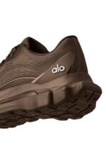 ALO Yoga Runner Espresso - Image 4