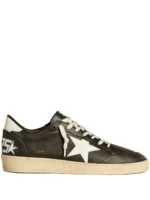Golden Goose Ball Star in dark blue suede with leather star and heel tab